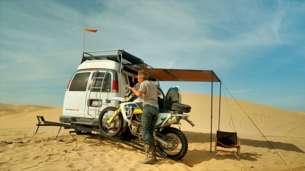 Loading motorcycle on van bumper