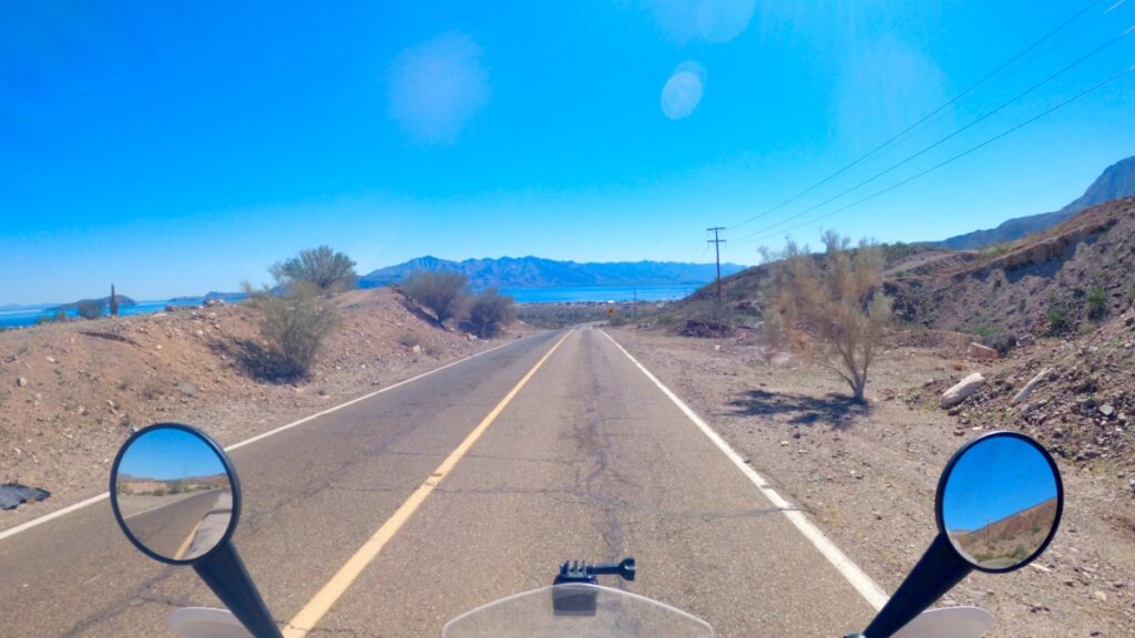 Motorcycling the road to Bahía de los Ángeles Baja California